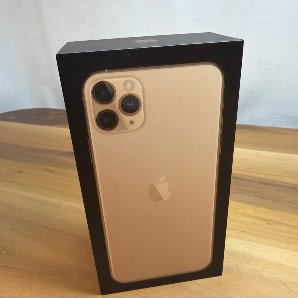Original Apple iPhone Empty Box and Inserts/Headset/‎ Charg 11 Pro Max Gold 64Gb